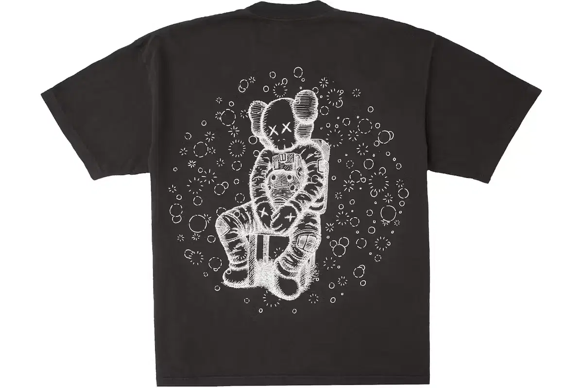 KAWS x Kid Cudi 반팔 티셔츠 L사이즈